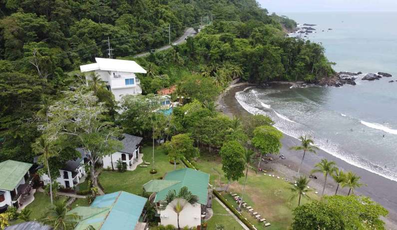 Prime beach front lot in Jaco 2379