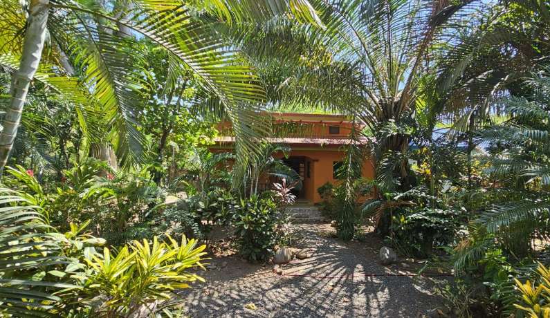 BEST PRICED 2 BED HOME IN PLAYA AZUL NEAR JACO BEACH, Suite Pueblo Nuevo