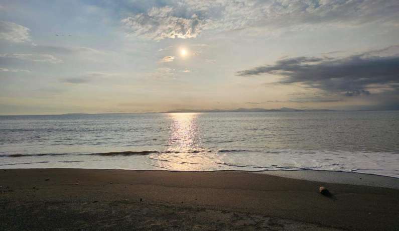 Greal Lot in Playa Aguja ! walk to the beach! 10 min from near Jaco, Suite Lot 6 2374